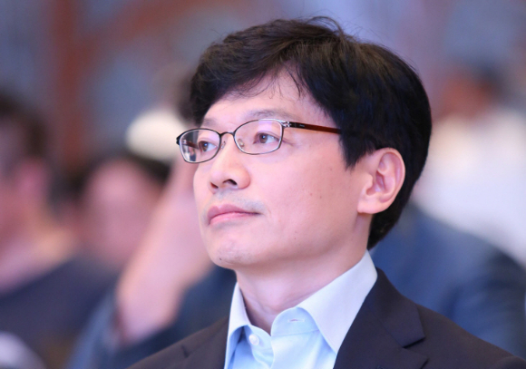 스마일게이트 창업자인 권혁빈 최고비전제시책임자(CVO) 겸 희망스튜디오 이사장 [사진=연합뉴스]
