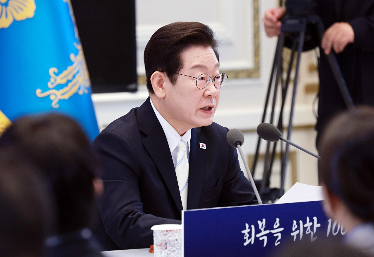 이재명 대통령이 11일 청와대 영빈관에서 열린 취임 100일 기자회견 '회복을 위한 100일, 미래를 위한 성장'에서 발언하고 있다. 2025.9.11 [대통령실통신사진기자단] [사진=연합뉴스]