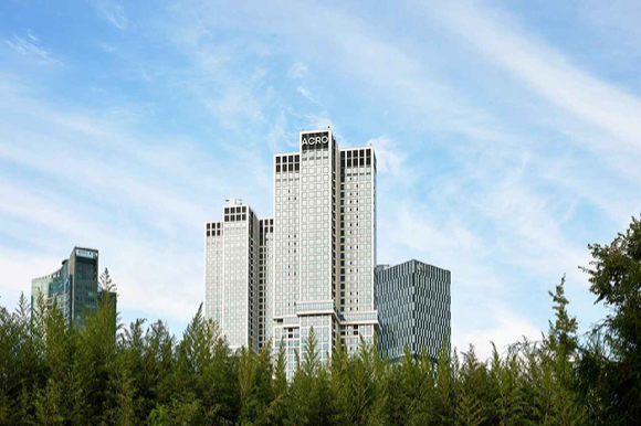 &lsquo;아크로 서울포레스트&rsquo; 전경. [사진=DL이앤씨]