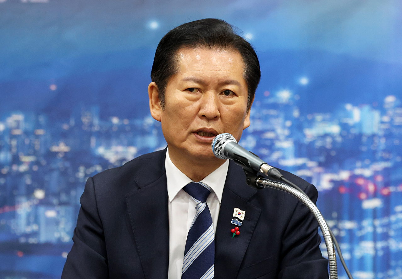 더불어민주당 정청래 대표가 10일 오전 광주 서구 김대중컨벤션센터에서 열린 최고위원회의에서 발언하고 있다. 2025.12.10 [사진=연합뉴스]