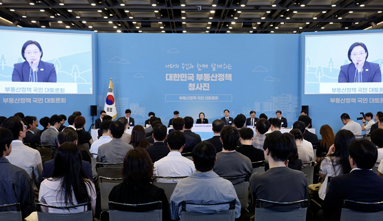 한성숙 국무총리가 27일 서울 중구 대한상공회의소 국제회의장에서 열린 부동산정책 국민 대토론회에 참석, 발언하고 있다. 2026.7.27 [사진=연합뉴스]