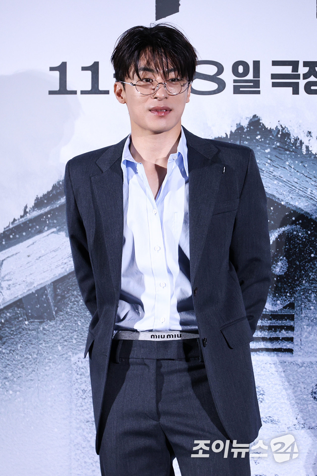 배우 구교환이 30일 오전 서울 용산구 CGV 용산아이파크몰점에서 진행된 영화 '폭설'(감독 홍의정, 박선우) 제작보고회에 참석해 포즈를 취하고 있다. [사진=문수지 기자]
