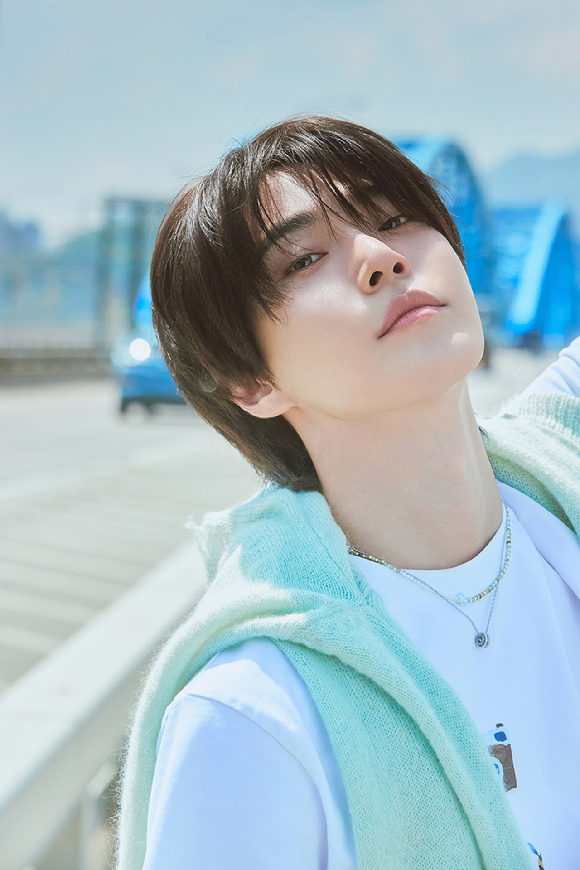NCT 도영 두 번째 앨범 'Soar' 이미지 [사진=SM엔터테인먼트]