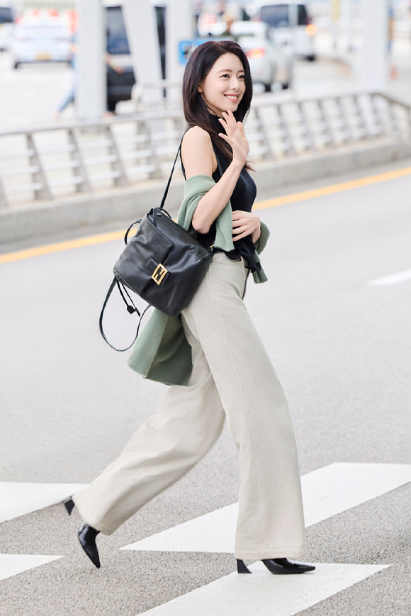 있지 유나, 상큼·발랄한데 가을 분위기까지 물씬