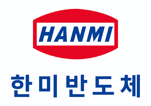 한화세미텍의 TC본더 'SFM5-Expert' [사진=한화세미텍]