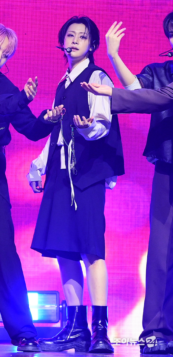 [포토] 위아이 유용하, 물오른 분위기