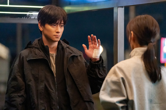 '북극성' 포스터. [사진=디즈니+]