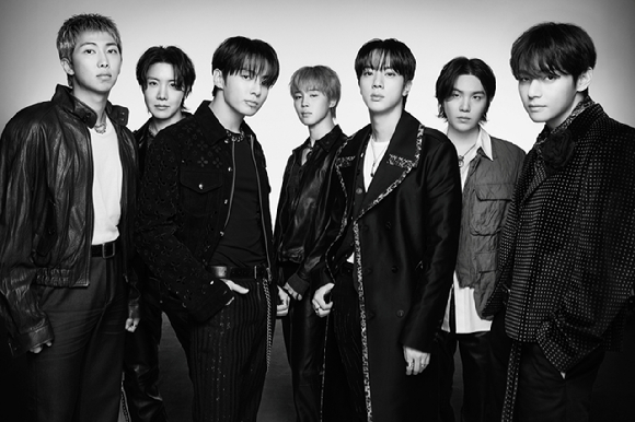 방탄소년단, 2주 연속 한터차트 1위