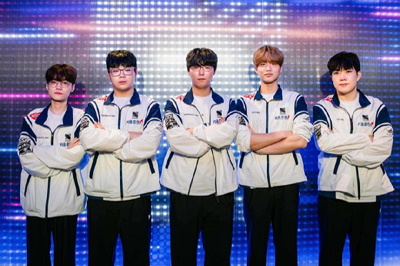 베트남 하노이에서 LCK 최초 팀 로드쇼 개최하는 키움 DRX. [사진=라이엇게임즈]