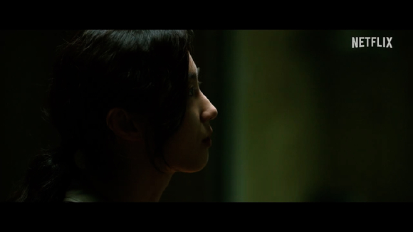 넷플릭스 시리즈 '모범가족' 메인 예고편이 공개돼 관심을 모으고 있다. [사진='모범가족' 메인 예고편 캡쳐]