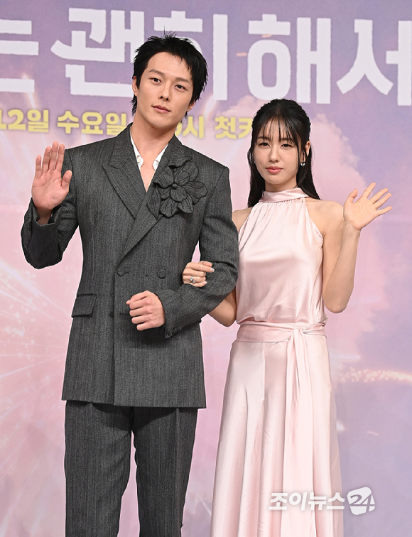 &apos;키스는 괜히해서&apos; 장기용 &quot;밝은 안은진, 비슷한 면 많아⋯고맙다&quot;