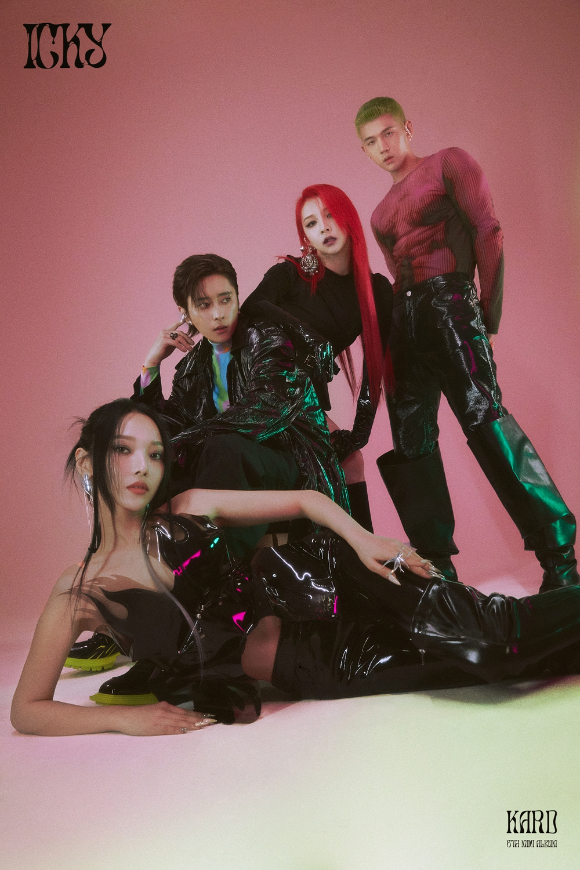 KARD 신보 관련 단체 이미지 [사진=DSP미디어]