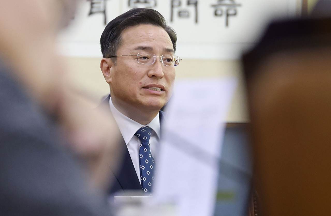 이정현 검찰총장 직무대행이 22일 국회 법제사법위원회에서 열린 공소청(구 대검찰청)에 대한 국정감사에 출석해 업무보고를 하고 있다. 2026.10.22 [사진=연합뉴스]