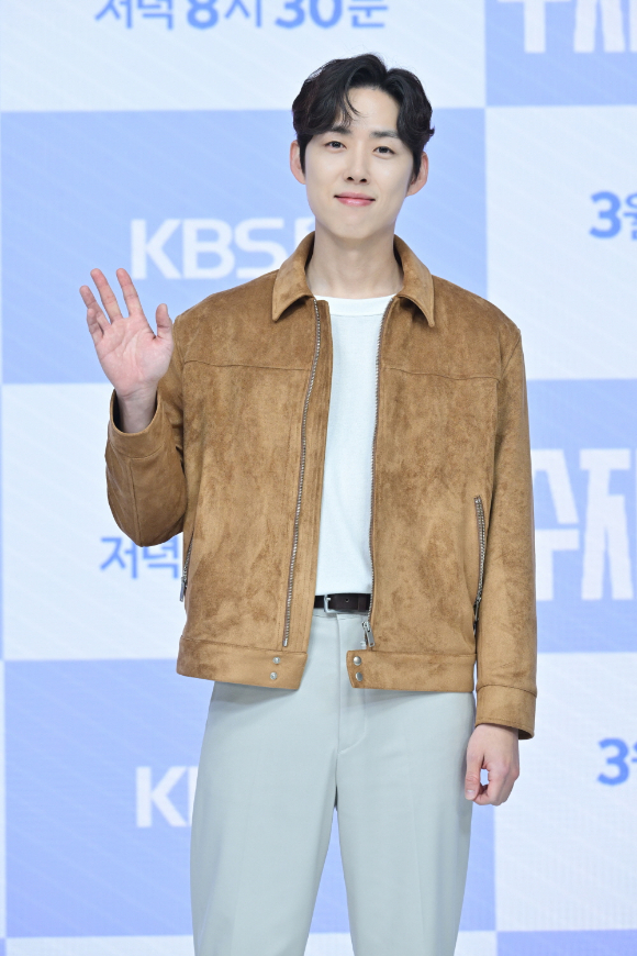 KBS '수지 맞은 우리' 백성현 [사진=KBS]