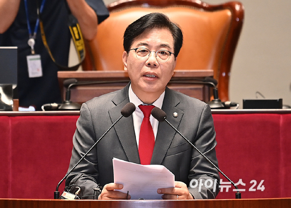 송언석 국민의힘 비상대책위원장 겸 원내대표가 23일 오전 국회에서 열린 의원총회에서 발언하고 있다. [사진=곽영래 기자]