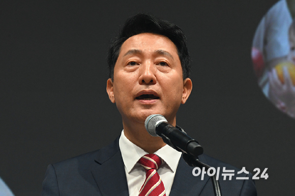 오세훈 서울시장이 1일 서울시청 다목적홀에서 열린 '제40대 서울특별시장 취임식'에서 취임사를 하고 있다. [사진=곽영래 기자]