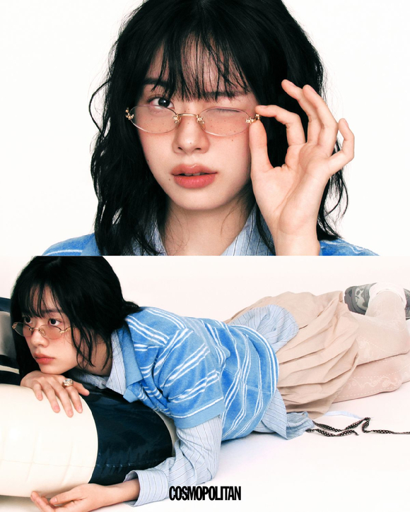 배우 이재인이 화보 촬영에서 포즈를 취하고 있다. [사진=코스모폴리탄]