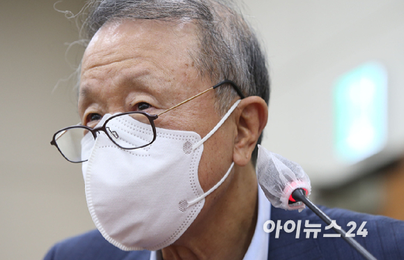 홍원식 전 남양유업 회장의 장남 홍진석 전 상무. [사진=남양유업]