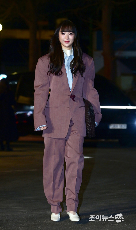 태국 배우 칸야위 송무앙이 28일 오후 서울 성동구 성수동 에스팩토리D동에서 열린 보테가 베네타 2026 여름 프라이빗 뷰 포토콜 행사에 참석하고 있다. [사진=정소희 기자]