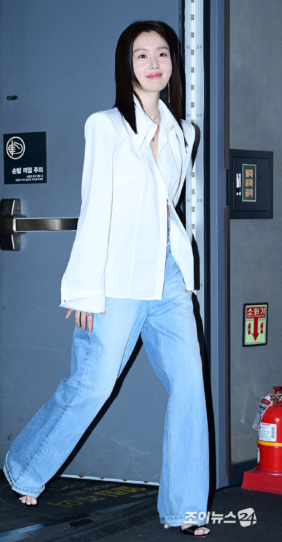 배우 한선화가 29일 오후 서울 CGV 용산아이파크몰에서 열린 영화 '교생실습'(감독 김민하) 언론시사회에 참석하고 있다. [사진=정소희 기자]