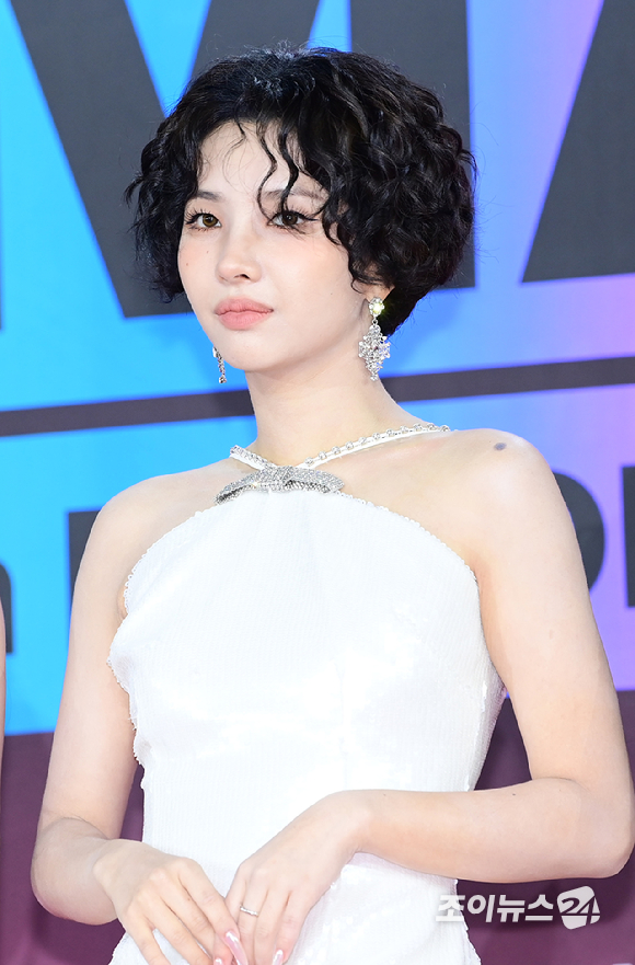 그룹 (여자)아이들 소연이 30일 인천 중구 운서동 인스파이어 아레나에서 열린 'MMA 2024'(멜론뮤직어워드 2024) 시상식에 참석하고 있다. [사진=정소희 기자]