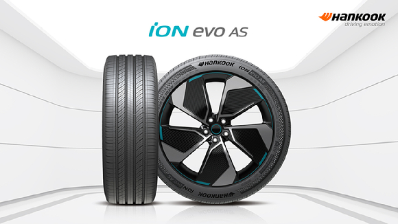 기아 'EV4'에 신차용 타이어로 공급되는 한국타이어앤테크놀로지의 '아이온 에보 AS(iON evo AS)'. [사진=한국타이어앤테크놀로지]