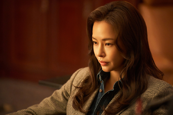 배우 이하늬가 지난달 25일 오후 서울 삼성동 메가박스 코엑스에서 열린 영화 '윗집 사람들'(감독 하정우) 언론시사회에 참석하고 있다. [사진=정소희 기자]