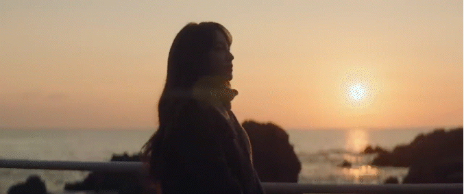 나얼의 'Ballad Pop City' 프로젝트 두 번째 주자인 태연이 가창한 '혼자서 걸어요' 뮤직비디오 티저가 공개돼 관심을 모으고 있다. [사진=태연 '혼자서 걸어요' MV 티저 영상 캡쳐]