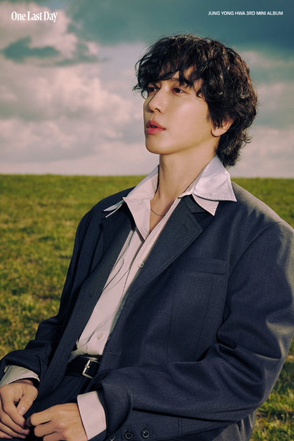 정용화 미니 3집 'One Last Day'(원 라스트 데이) 첫 번째 콘셉트 포토 [사진=FNC엔터테인먼트]