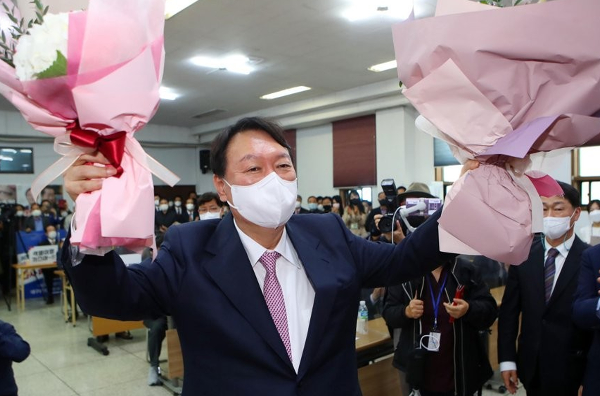 2021년 12월 14일 오전 당시 국민의힘 윤석열 대선후보가 서울 중구 프레스센터 국제회의장에서 열린 관훈클럽 초청 토론회에서 발언하고 있다. 2021.12.14 [사진=연합뉴스]