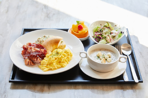 브라이튼 여의도 조중식 서비스. [사진=신영]