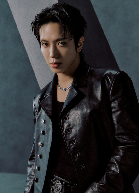 씨엔블루 정용화 프로필 [사진=FNC엔터테인먼트]