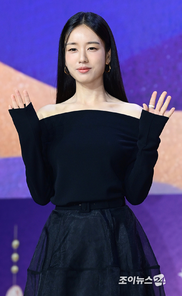 배우 안은진이 29일 오후 서울 강남구 역삼동 조선 팰리스 서울 강남에서 열린 넷플릭스 새 시리즈 '다 이루어질지니' 제작발표회에 참석하고 있다. [사진=정소희 기자]