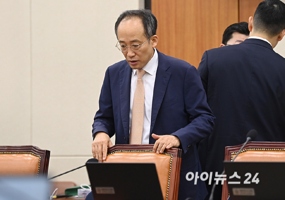 추경호 국민의힘 의원이 5일 서울 여의도 국회에서 열린 인사청문회에서 참석하고 있다. [사진=곽영래 기자]