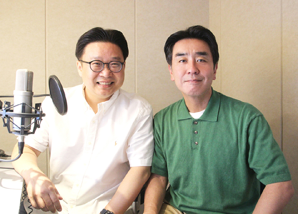 V컬러링 기부 캠페인에 협업한 서경덕 교수(왼쪽)와 영상 내레이션에 참여한 류승룡 배우(오른쪽) [사진=KT]