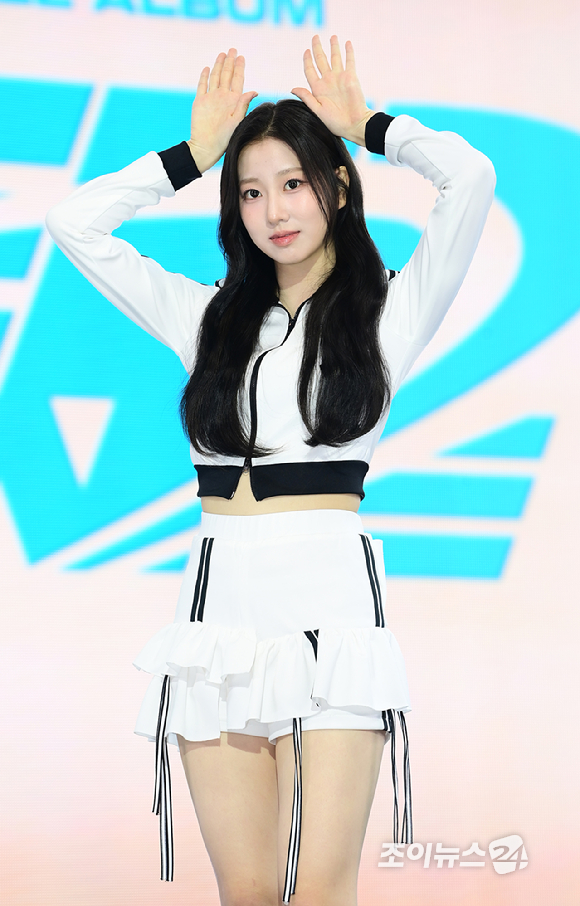 그룹 유스피어 다온이 4일 오후 서울 마포구 상암동 SBS프리즘타워에서 열린 유스피어(USPEER) 첫 번째 싱글 앨범 'SPEED ZONE' 발매 기념 쇼케이스에 참석하고 있다. [사진=정소희 기자]