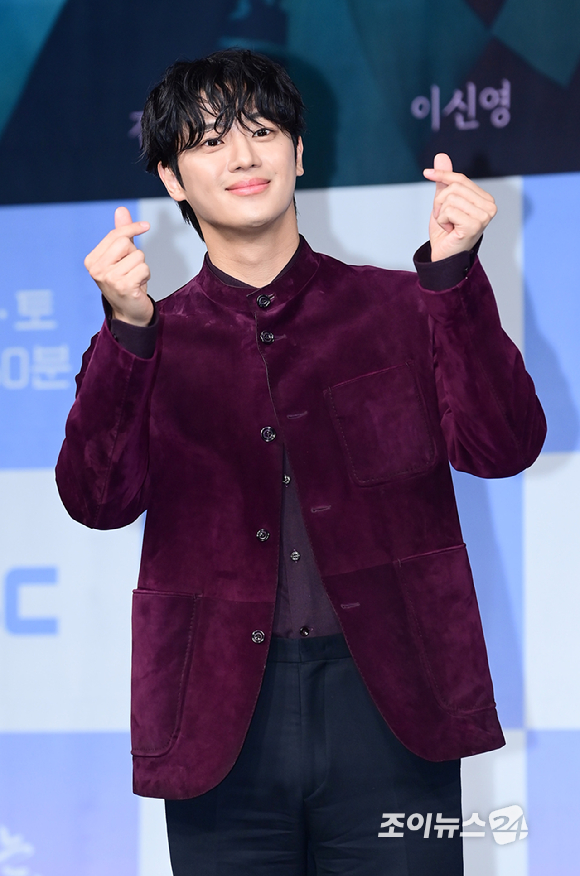 배우 이신영이 30일 오전 서울 마포구 상암동 MBC에서 열린 MBC 새 금토드라마 '이강에는 달이 흐른다' 제작발표회에 참석하고 있다. [사진=정소희 기자]