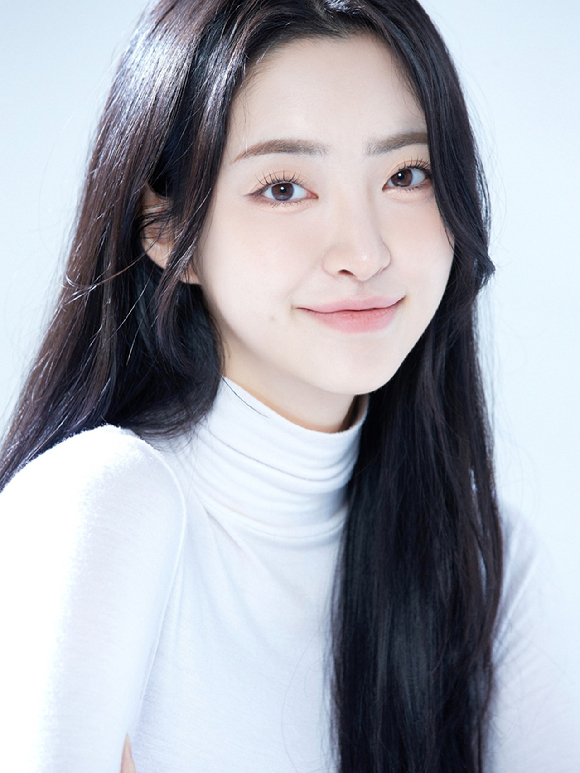 한가경 프로필. [사진=엑시스 이앤엠]