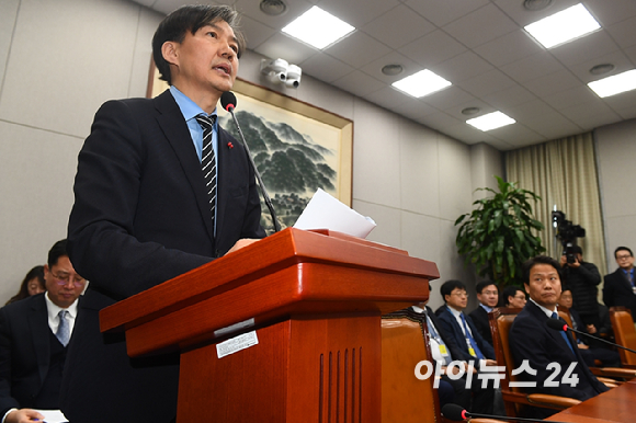 이재명 대통령이 지난 13일 용산 대통령실에서 이스라엘의 이란 공습관련 경제안보 긴급 점검회의를 하고 있다. 2025.6.13 [사진=연합뉴스]