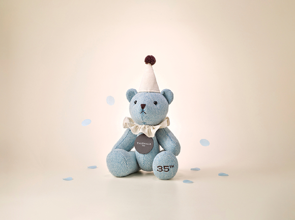 제주신라호텔 개관 35주년 기념 신라베어. [사진=신라호텔]