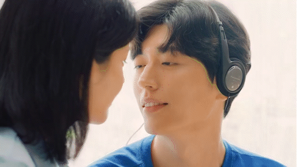 스윗소로우의 새 싱글 '러브 드라이브 (Feat. meenoi)' 뮤직비디오 티저가 공개돼 관심을 모으고 있다. [사진=스윗소로우 '러브 드라이브' MV 티저 영상 캡쳐]