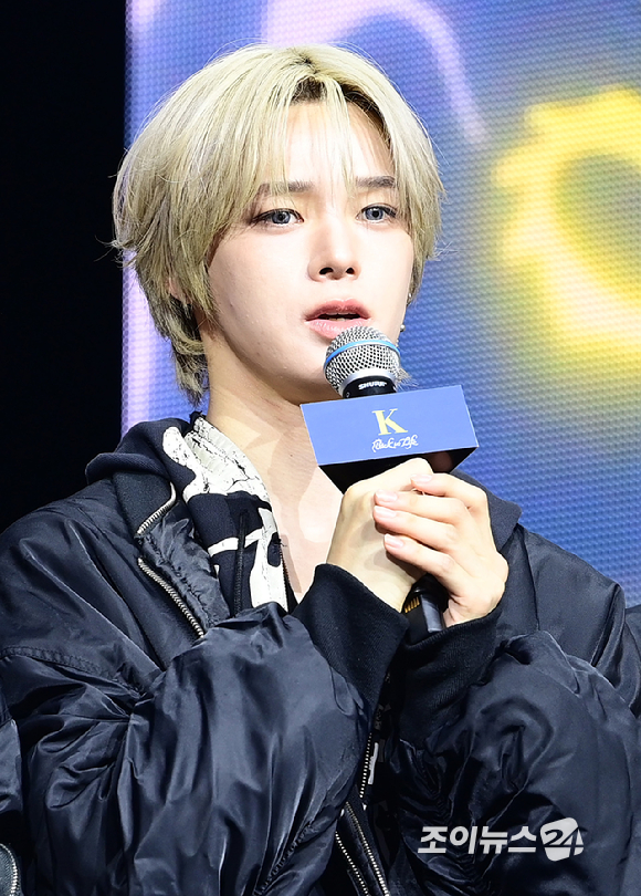 그룹 앤팀 케이가 28일 오후 서울 용산구 한남동 블루스퀘어에서 열린 &TEAM(앤팀) 한국 데뷔 앨범 미니 1집 'Back to Life'(백 투 라이프)발매 기념 쇼케이스에 참석하고 있다. [사진=정소희 기자]