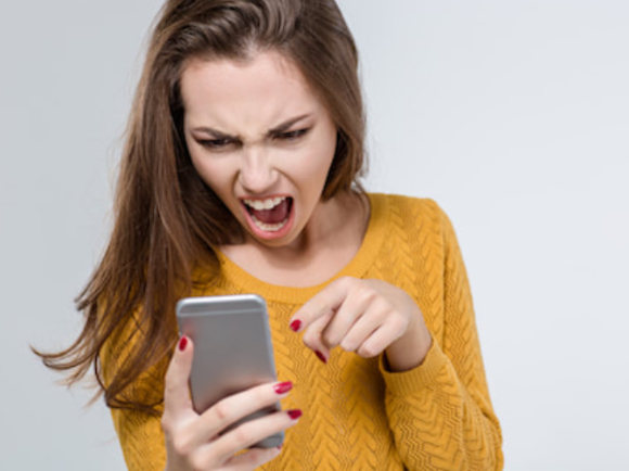 애플이 인공지능(AI) 음성 비서 '시리(Siri)'의 경쟁력 강화를 위해 개발 인력 재정비와 함께 AI 전략 수정에 나선 것으로 확인됐다. 사진은 본 기사 내용과 무관. [사진= iTandCoffee]