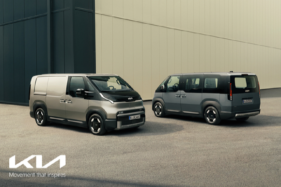 기아가 영국의 대표적인 자동차 전문 매체 '왓 카'의 '2026 상용 및 밴 어워즈'에서 기아 PV5로 '올해의 밴'을 포함 3관왕을 달성했다. [사진=기아]