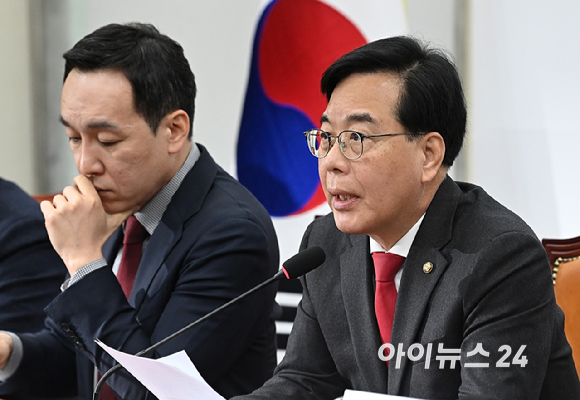 송언석 국민의힘 원내대표가 9일 서울 여의도 국회에서 열린 최고위원회의에서 발언하고 있다. [사진=곽영래 기자]