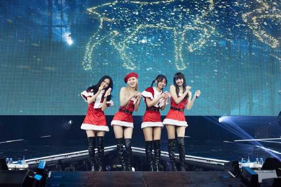 블랙핑크가 22일(현지시간) 네덜란드 암스테르담에 위치한 ZIGGO DOME에서 월드투어 'BLACKPINK WORLD TOUR [BORN PINK] AMSTERDAM'를 개최하고 팬들을 만났다. [사진=YG엔터테인먼트]