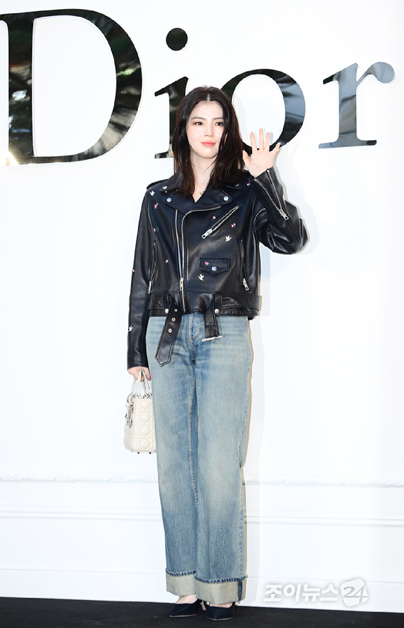 배우 한소희가 7일 오후 서울 성동구 성수동에서 열린 디올 포토콜 행사에 참석하고 있다. [사진=정소희 기자]