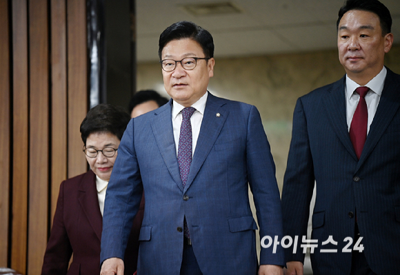 정점식 국민의힘 원내대표가 6일 오전 서울 여의도 국회에서 열린 국정감사대책회의에 참석하고 있다. [사진=곽영래 기자]