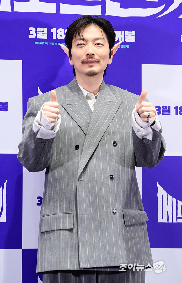 배우 이동휘가 13일 오후 서울 삼성동 메가박스 코엑스에서 열린 영화 '메소드 연기'(감독 이기혁) 언론시사회에 참석하고 있다. [사진=정소희 기자]