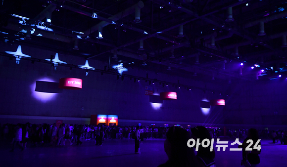 방탄소년단(BTS)과 아미(ARMY, 팬덤명)의 특별한 축제 'BTS FESTA'가 13일 경기도 고양시 킨텍스에서 진행되고 있다. [사진=문수지 기자]